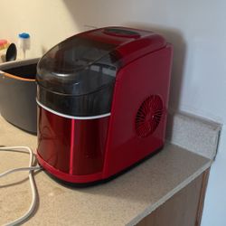 Ice Maker 