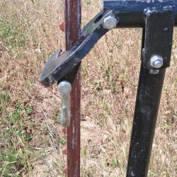 Fence post removal tool T-bar removal