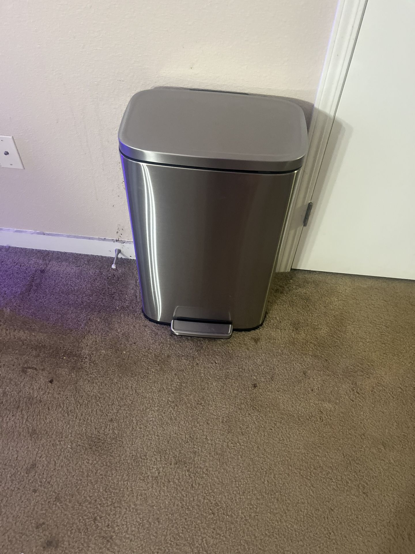 Kitchen Trash Can