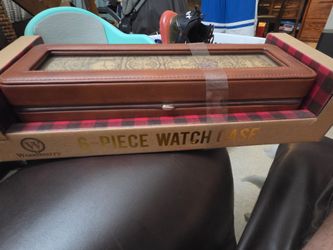 Woodbury 6 Piece Watch Case, Watch Vase, Watch Display