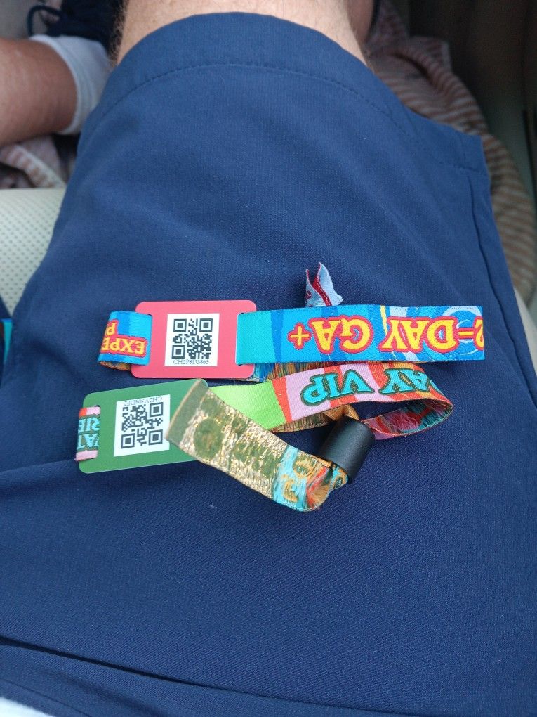 !!!! BEYOND WONDERLAND VIP GA+ AND GA WRISTBANDS !!!