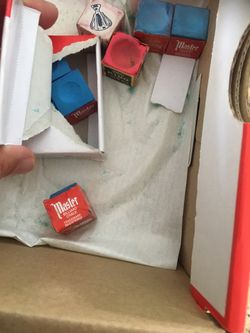 Chalk for pool sticks