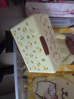 Pompompurin  「 Sanrio Character Hello Kitty 