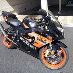 2004 suzuki GSX