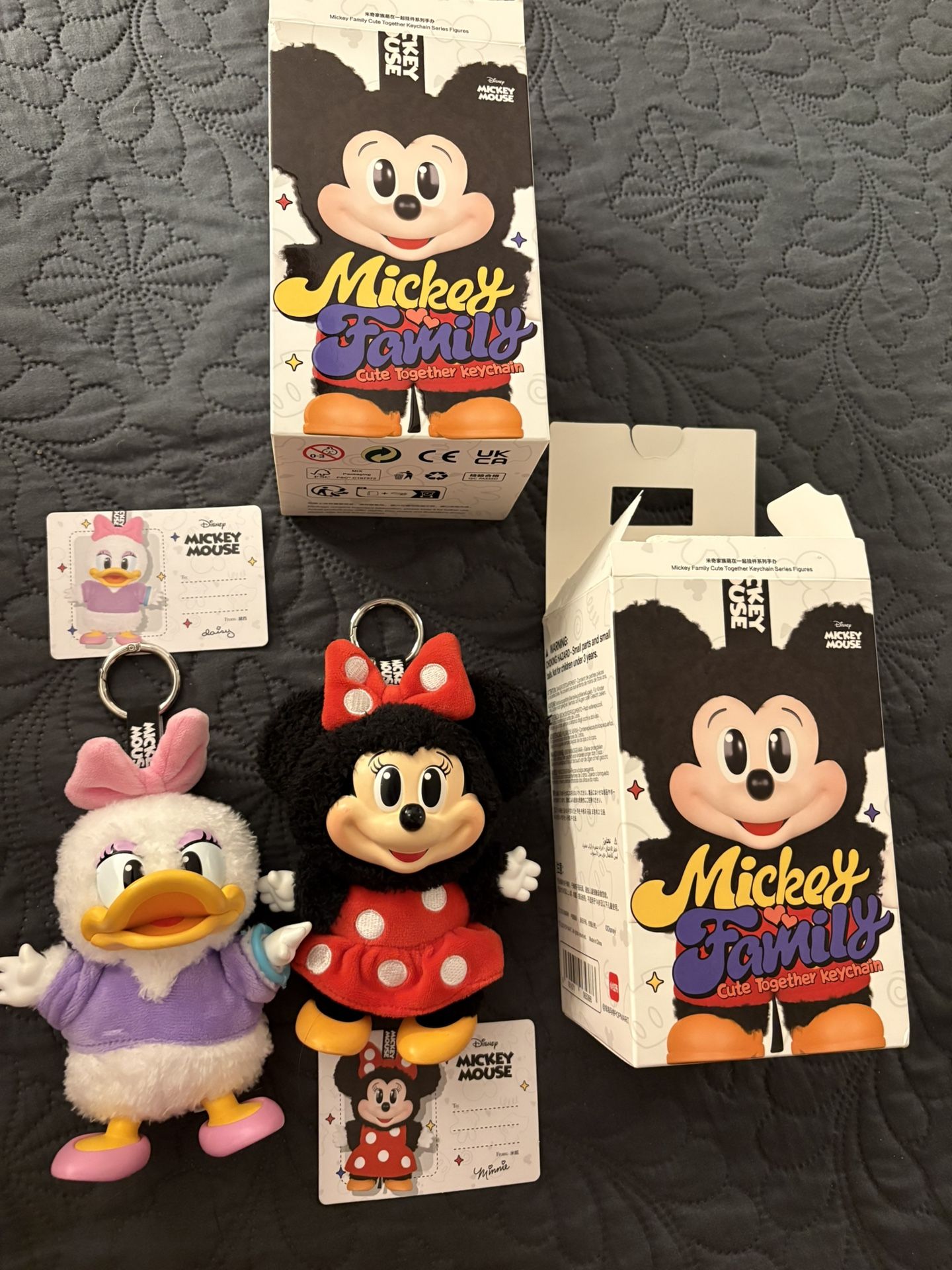 MICKEY FAMILY LABUBU POPMART 