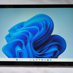 NICE MICROSOFT SURFACE PRO 6 WINDOWS TABLET i5 Processor
