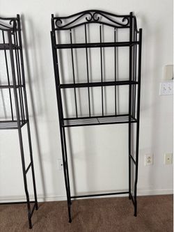 Bathroom racks color brown
