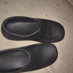 TredSafe Slip Resistant Shoes