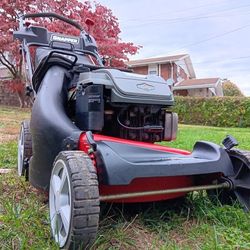 Snapper 21" Hi-Vac RWD Self-Propelled Lawn Mower