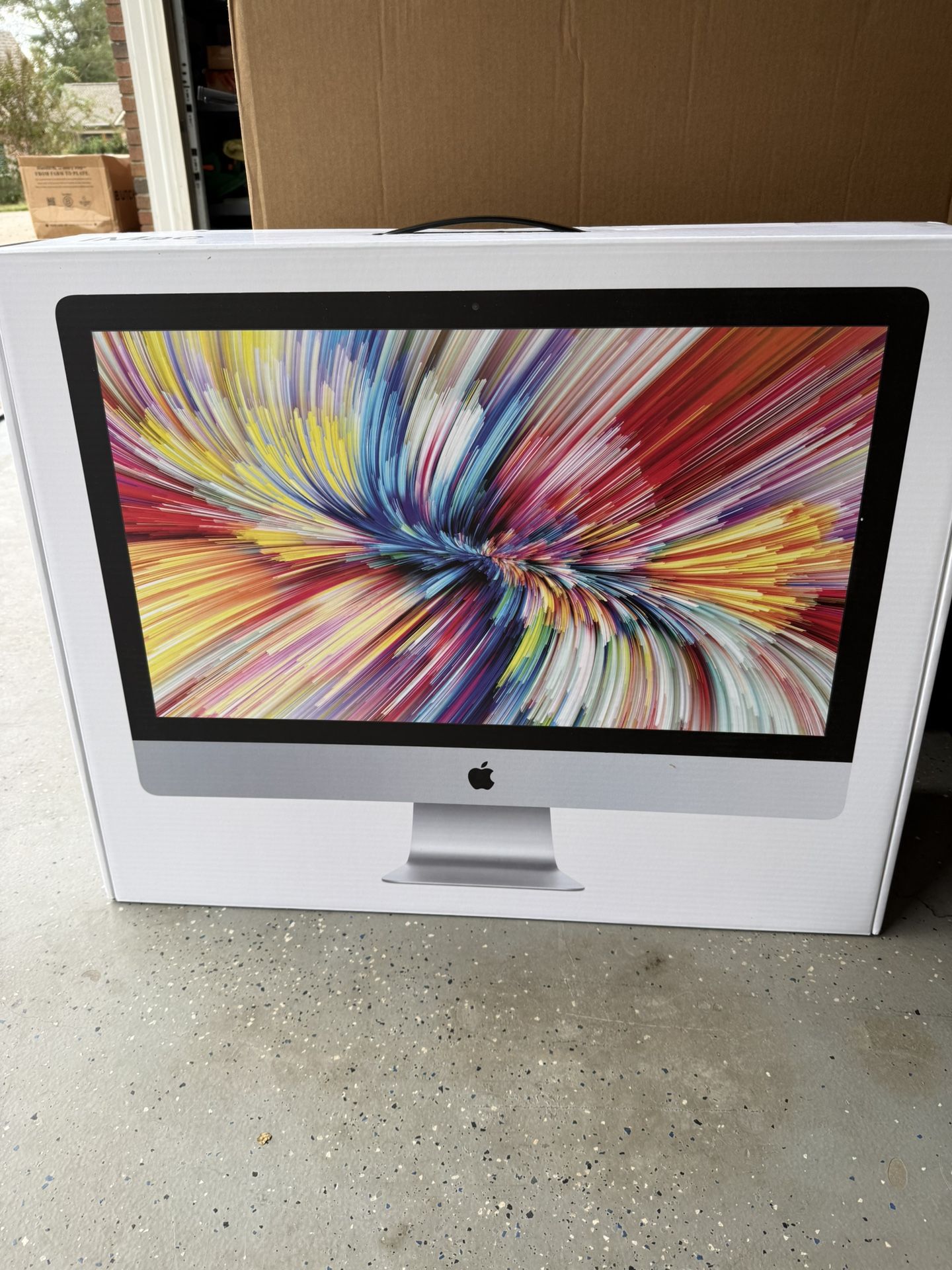 New Sealed Box Apple iMac A1419 27" 5K i5-7600 3.5GHz 32GB Ram 512GB IOS RP575