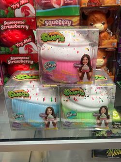 Squeezee Sweetz Scented Squishy Cupcake 🧁 Toy Green, Pink And Blue