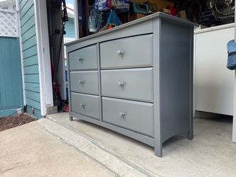 6 Drawer Dresser