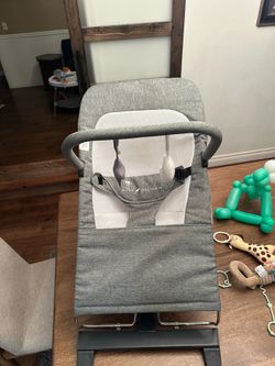Baby Delight baby bouncer