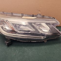 15-16 Right Headlight Honda Cr-v w/o projector beam w/o LED , Halogen