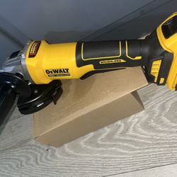 Grinder Dewalt 