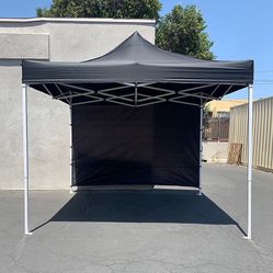 $109 (New in Box) Heavy-duty 10x10 ft canopy with (1 sidewall) ez popup party tent w/ carry bag (red, blue)