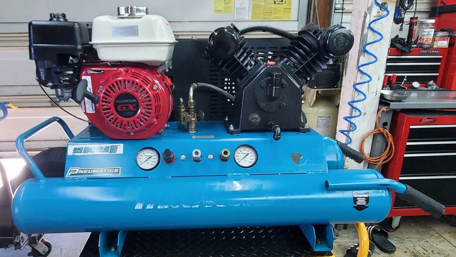 Honda Powered MAKITA WHEELBARROW AIR COMPRESSOR