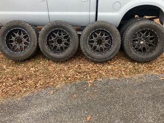 Tires/rims.