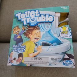 Hasbro Gaming Toilet Trouble Flushdown Kids Game Water Spray Ages 4+