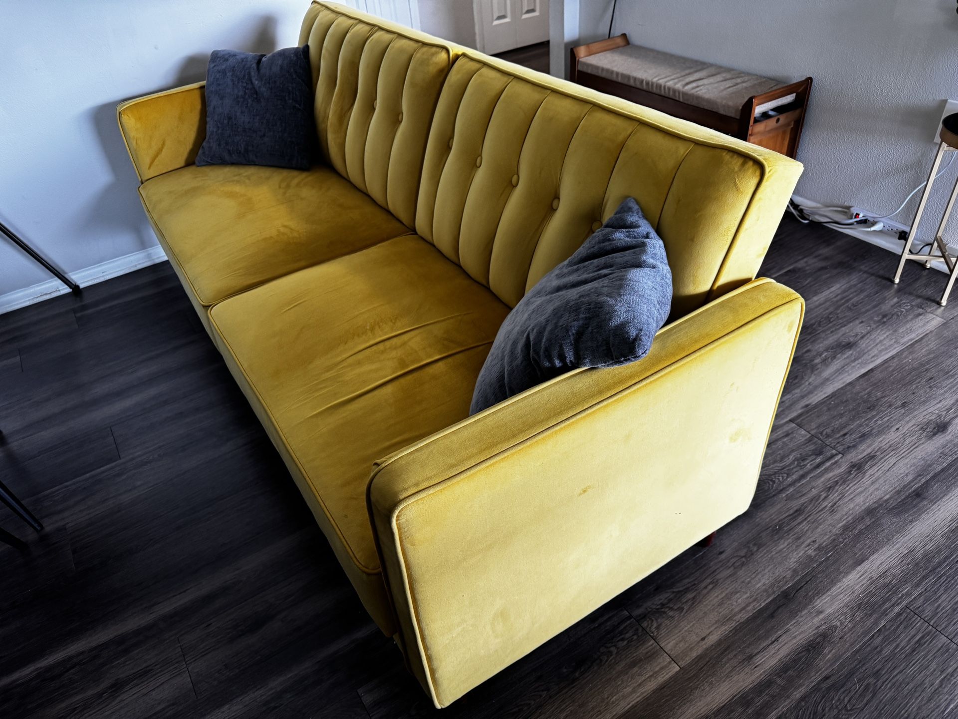 Perdue 81.5" Velvet Square Arm Convertible Sofa