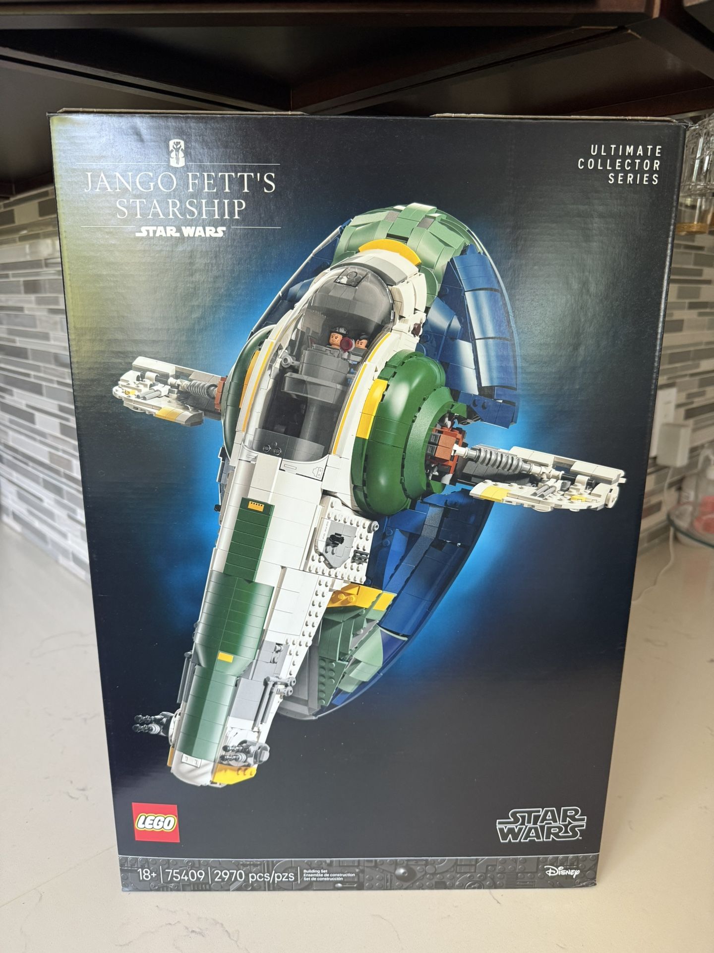 LEGO Jango Fett's Firespray-Class Starship 75409