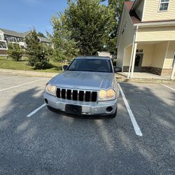 2007 Jeep Grand Cherokee · Laredo Sport Utility 4D