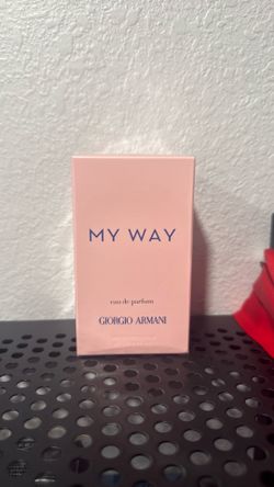 Georgio Armani My way perfume