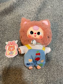 Baby three / Pop mart cat keychain doll