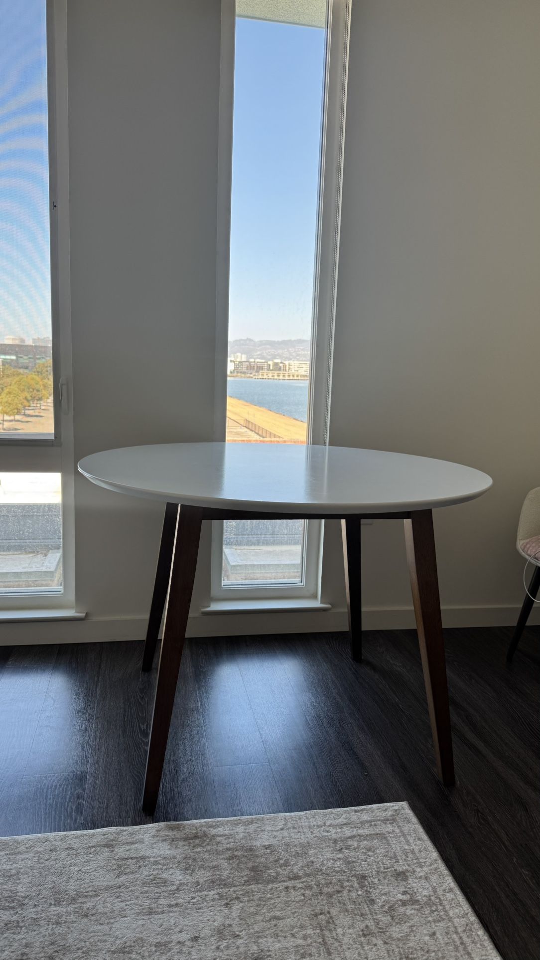 Dining Table. Solid Wood. 