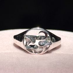925 Sterling Silver ring with mushrooms and a moon size 9 3/4-10