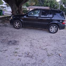 2001 Mercedes-Benz M-Class