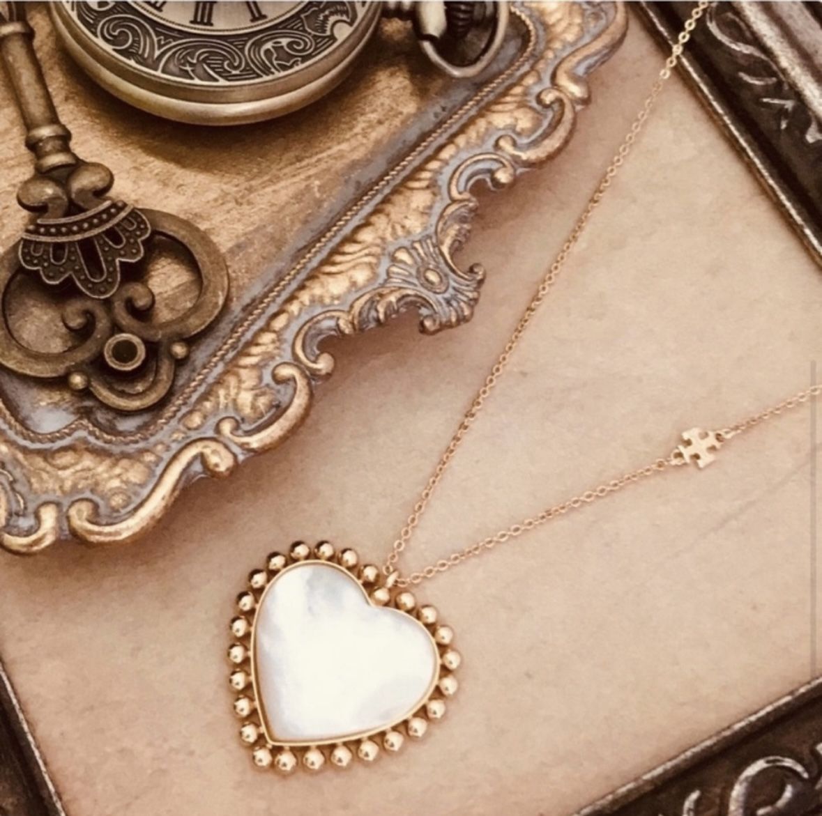 Tory Burch Vintage Mother Of Pearl Heart Pendant Necklace