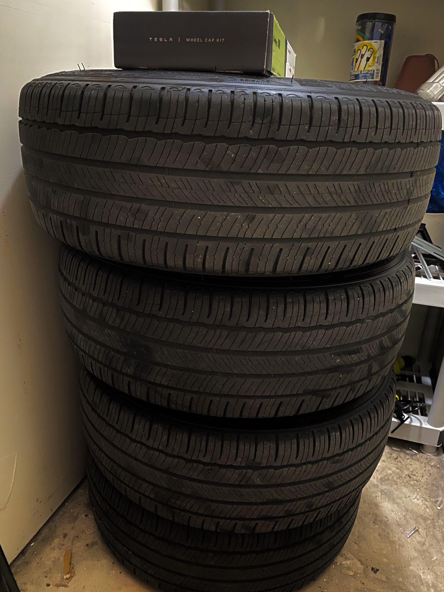 Tesla Model 3 original Michelin tires and 18 inch wheel set with Aeros