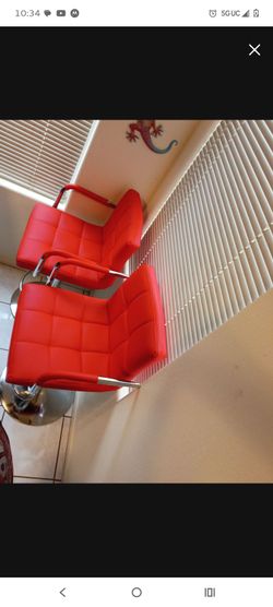 2 red chairs