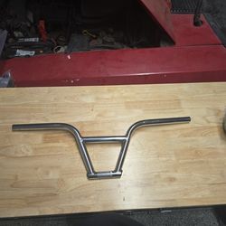 Haro 4 Piece Kneesaver Handle Bars