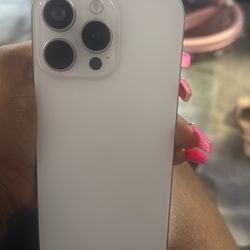 iPhone 16 Pro MAX UNLOCKED 1tb $900