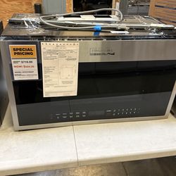 FRIGIDAIRE GALLERY 30” AIR FRY AND CONVECTION (GMOS1968AF)