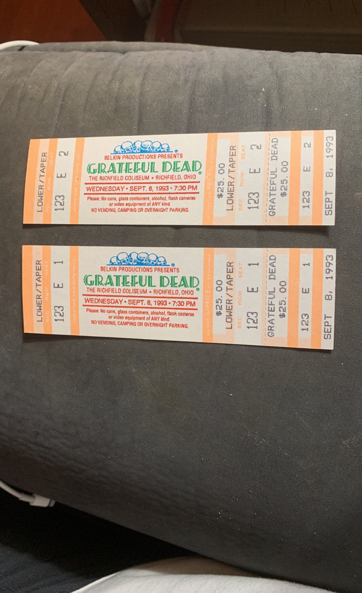 Vintage Greatful Dead Concert Tickets   Collectible