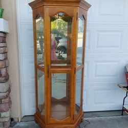 Antique Lighted 5 shelf curio