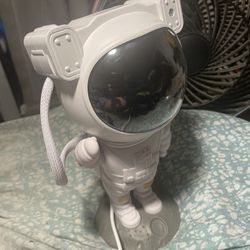 Astronaut Nightlight