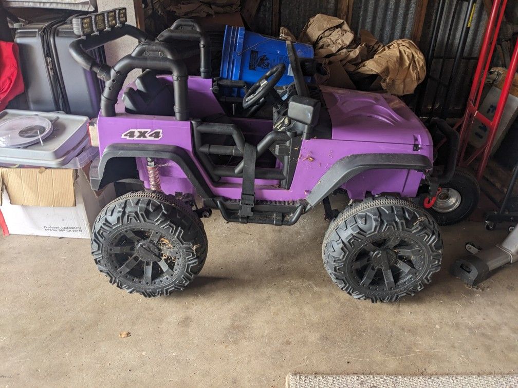 Toddler / Small kids Jeep
