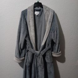 Women's  Robe
