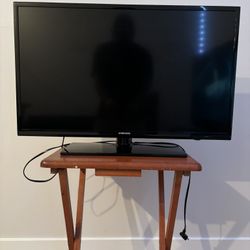 Samsung 32” Tv