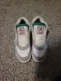 Nike airs