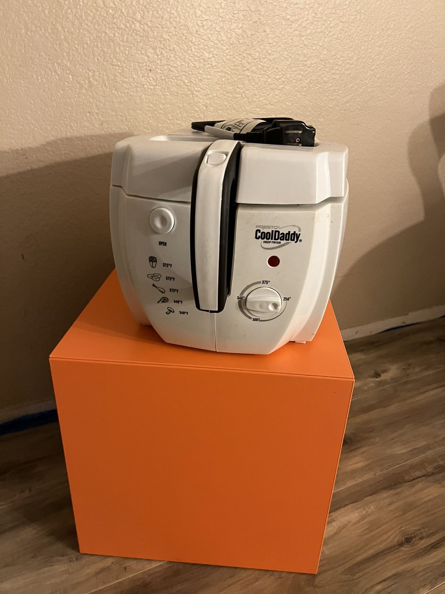 Electric Deep Fryer