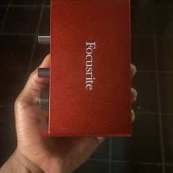 Scarlet Focusrite Solo