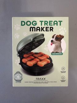TRAXX Dog Treat Maker – Makes 6 Bone-Shaped Treats