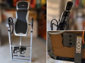 Innova inversion table