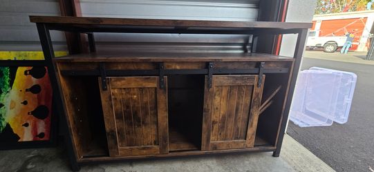 Yaheetech Farmhouse TV Stand for 55" TV – Rustic Brown Barn Doors