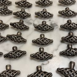 Vintage Know Hardware